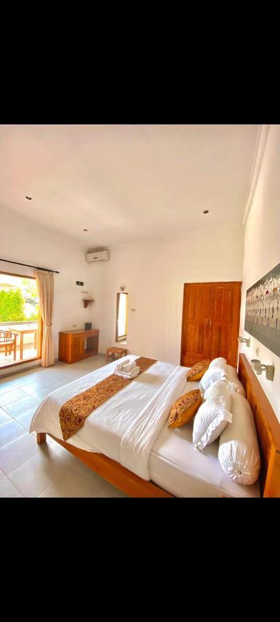 Villa Seruni Lovina Екстер'єр фото