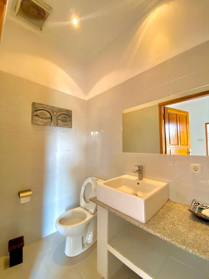 Villa Seruni Lovina Екстер'єр фото