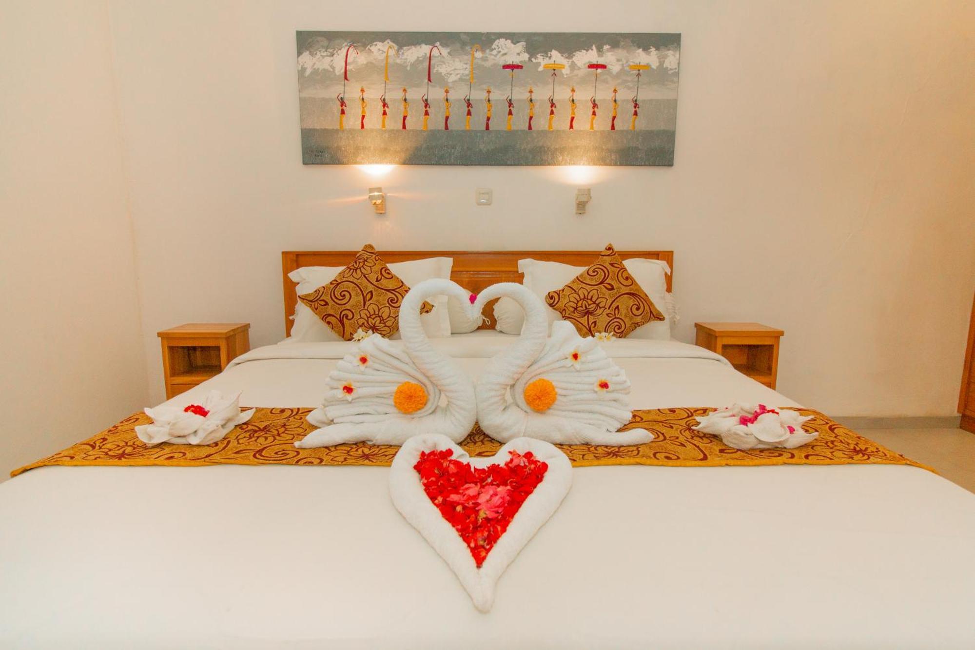 Villa Seruni Lovina Екстер'єр фото