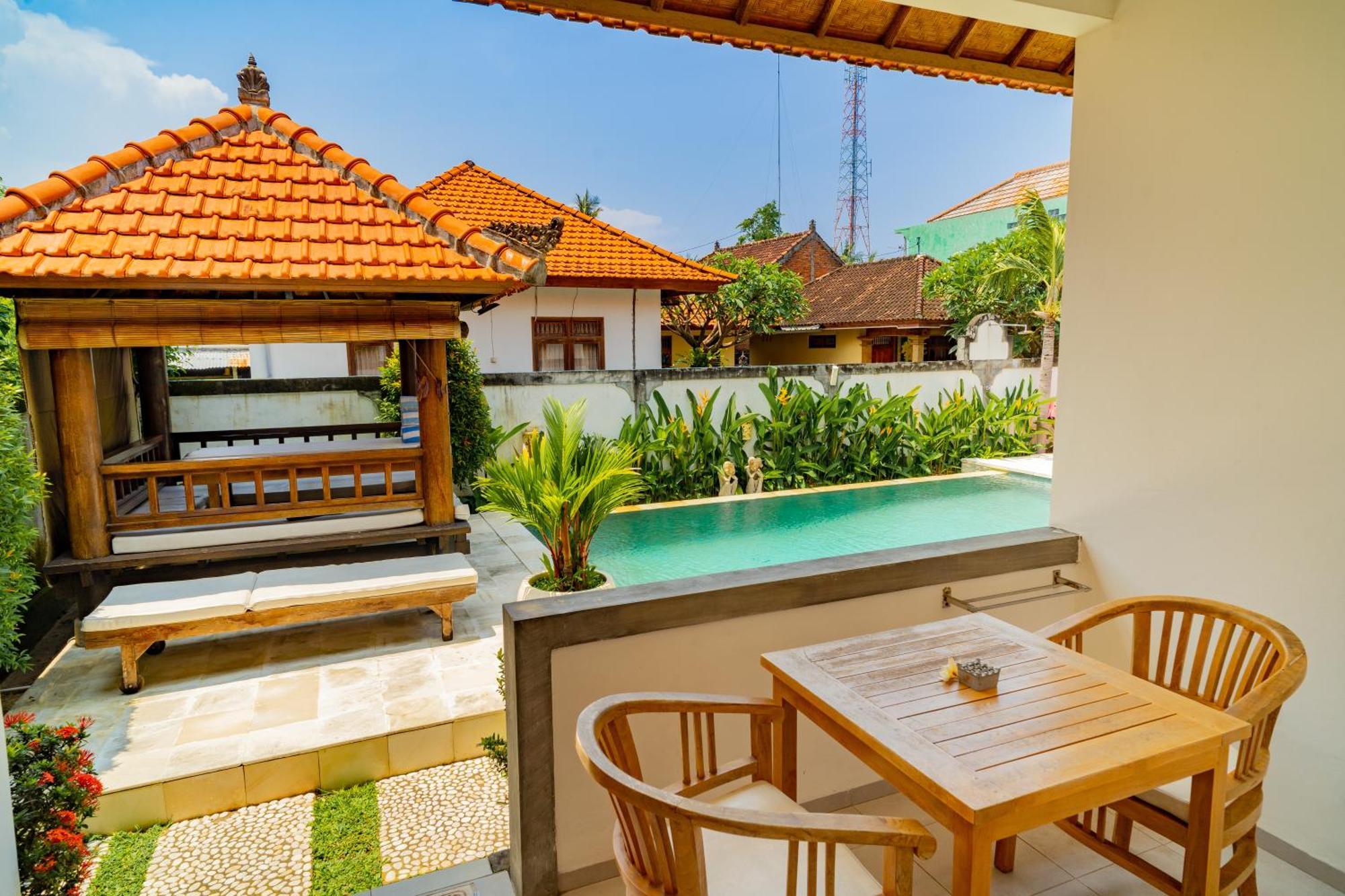 Villa Seruni Lovina Екстер'єр фото
