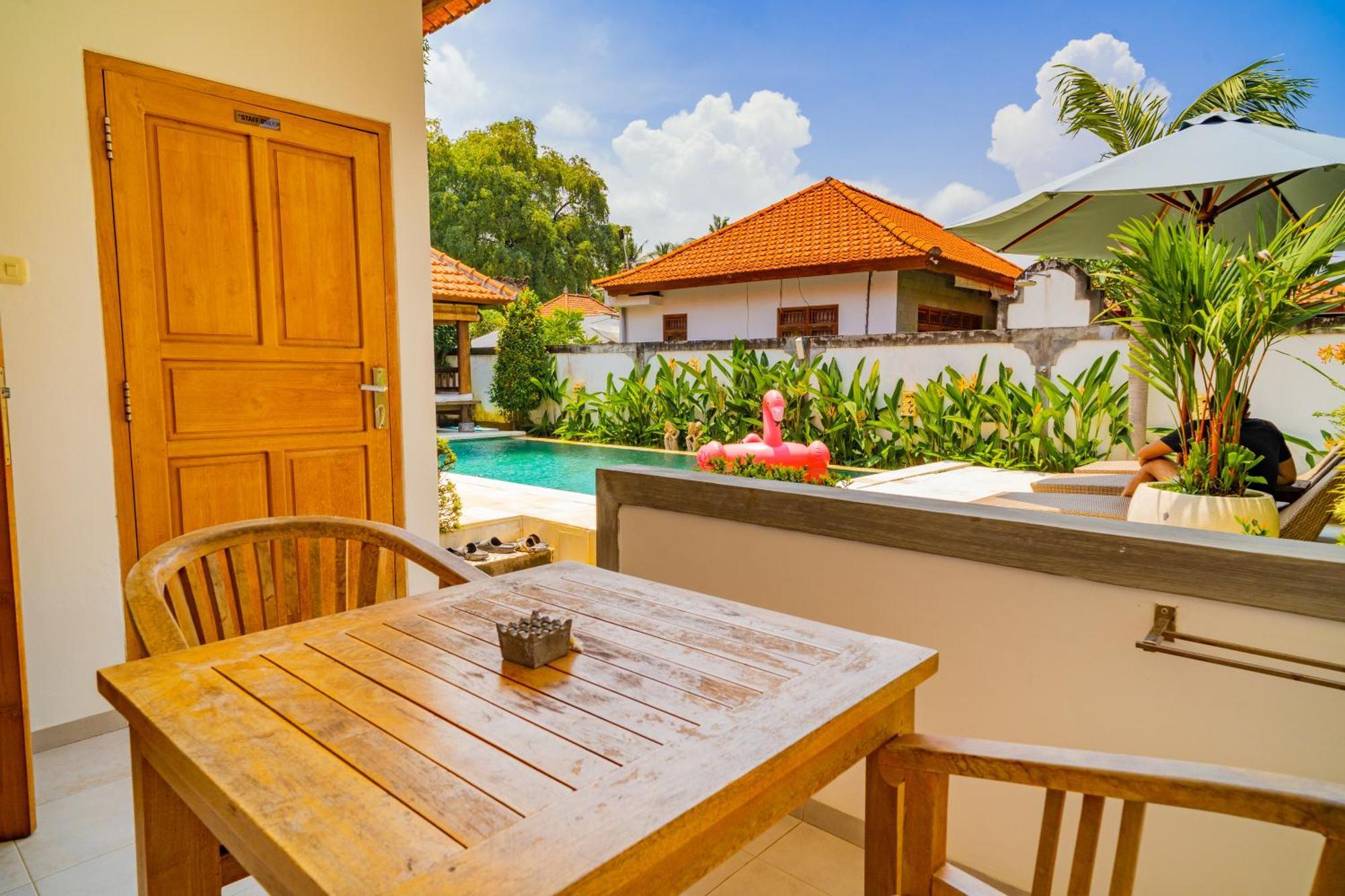 Villa Seruni Lovina Екстер'єр фото