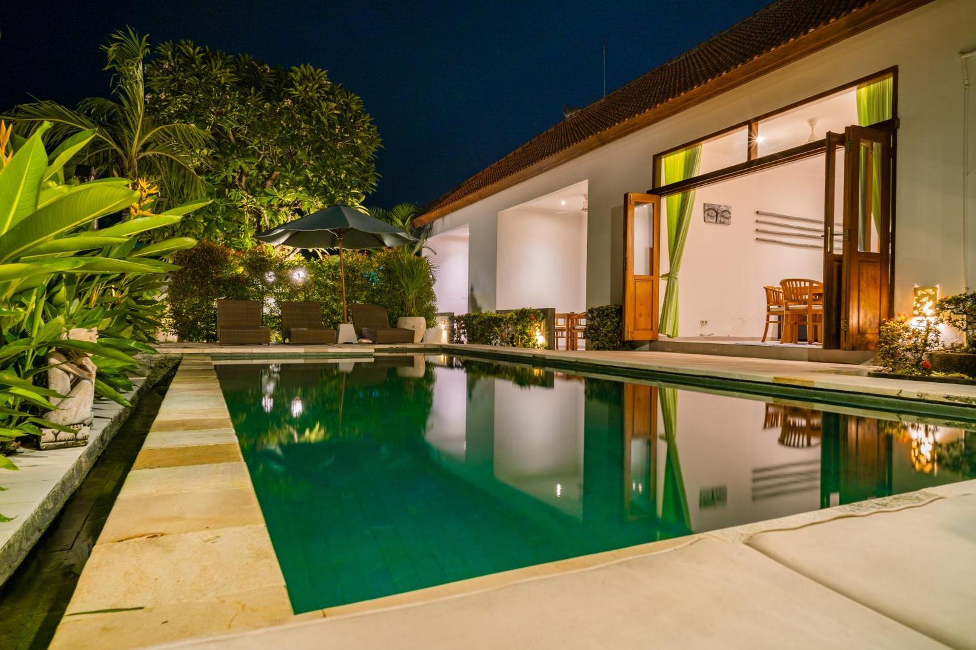 Villa Seruni Lovina Екстер'єр фото