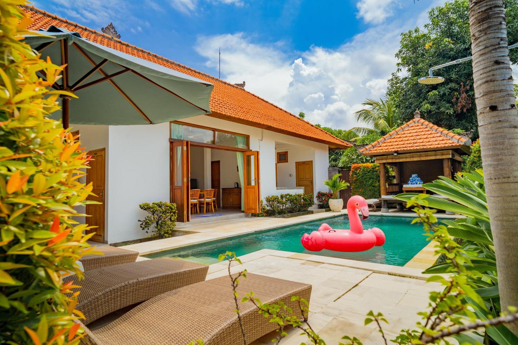 Villa Seruni Lovina Екстер'єр фото